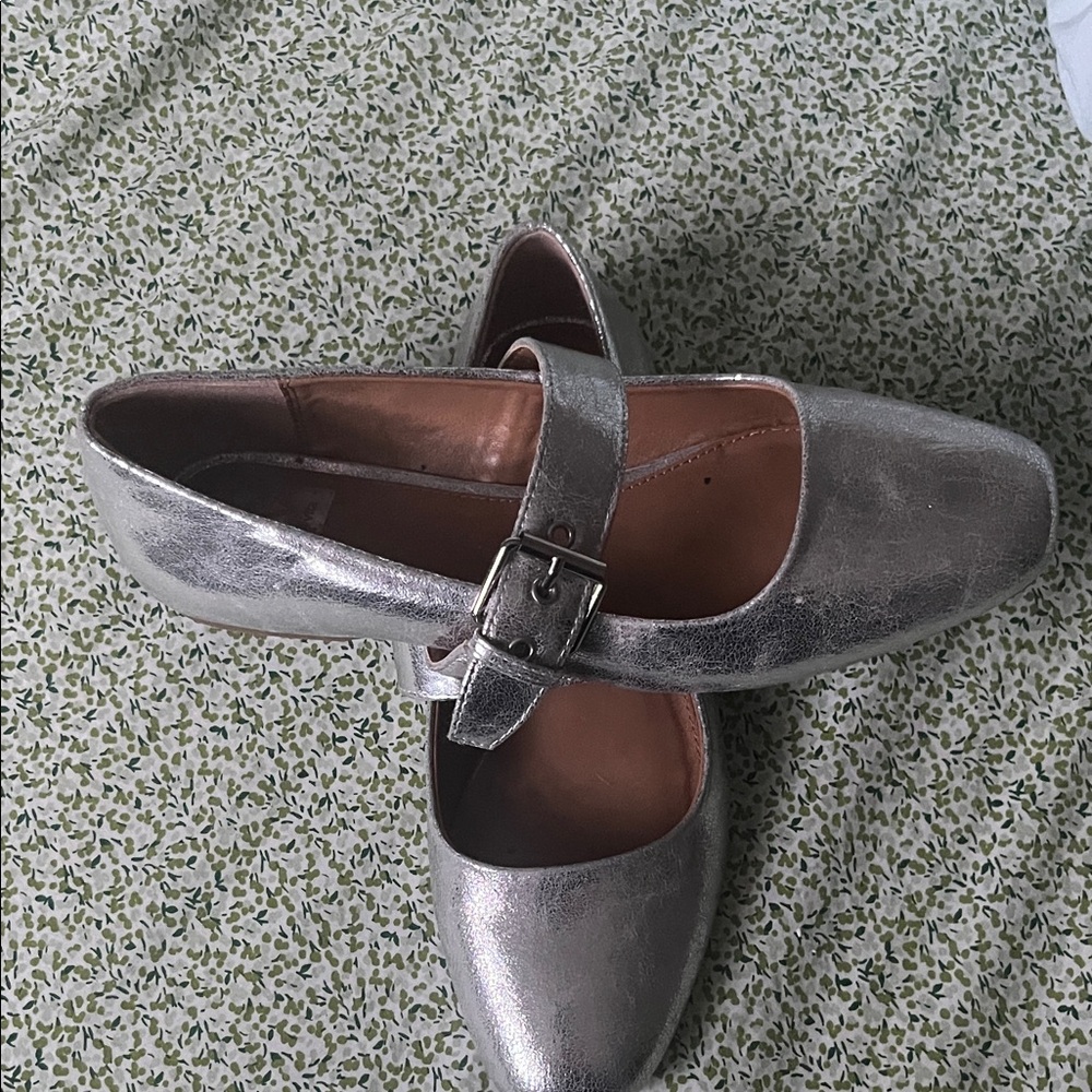 DV by Dolce Vita Silver Mary Jane Flats with Buckle Strap - Picture 2 of 4